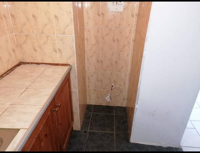 0.5 BEDROOM FLAT RENTED IN SOUTH BEACH